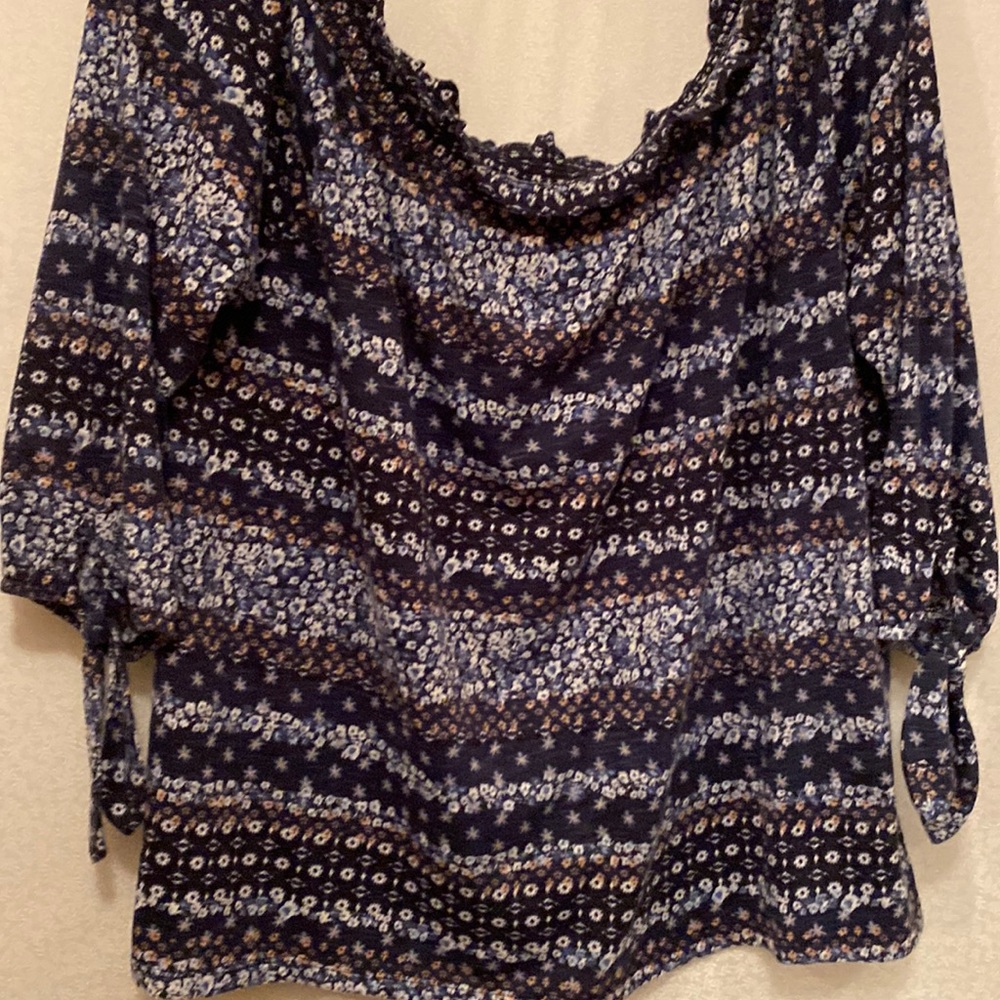 Beautiful blue top by Avenue Sz 18/20